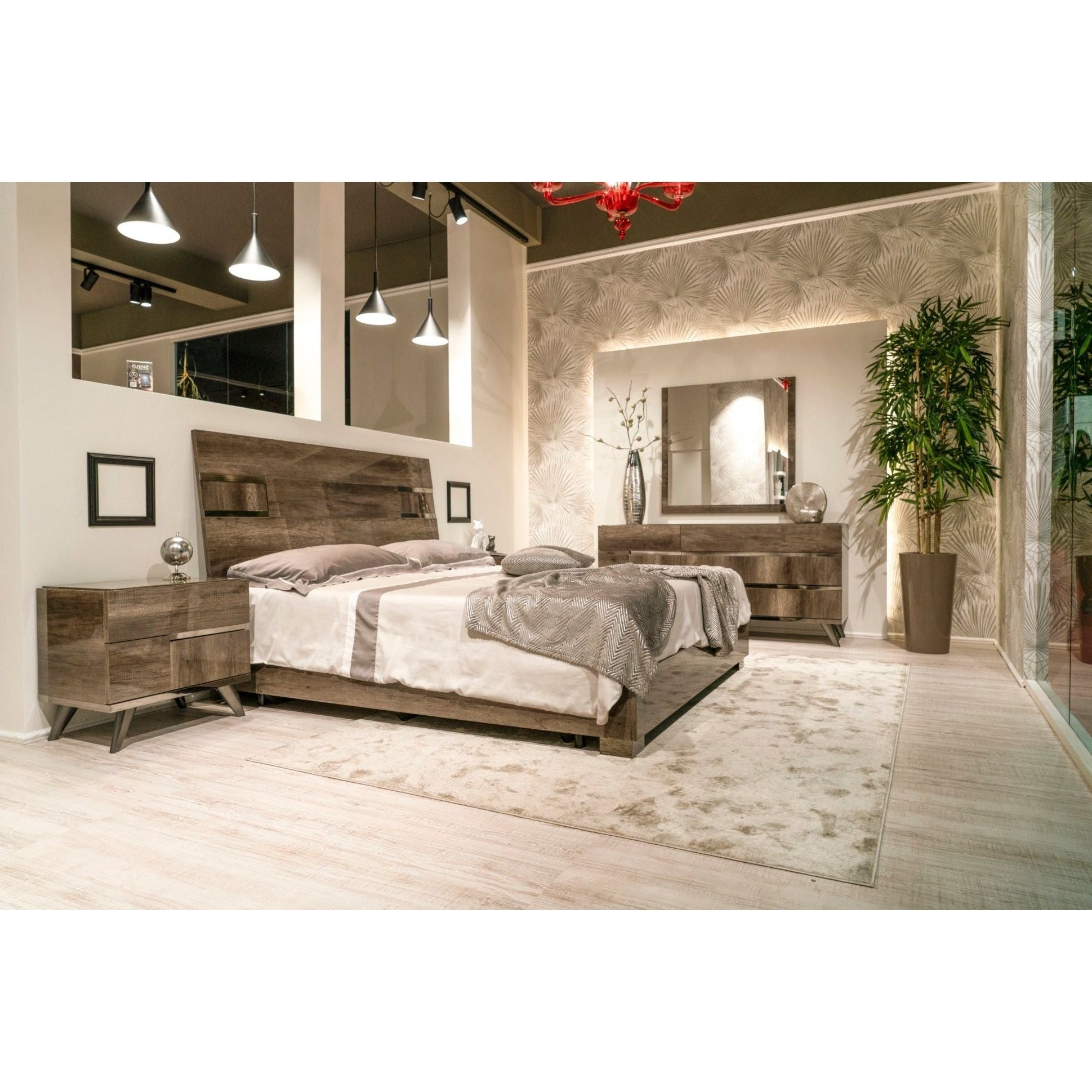 Medea Collection